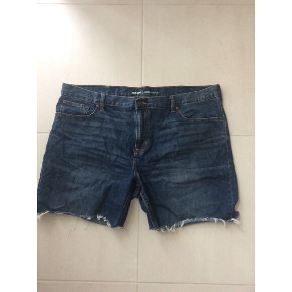 Old Navy Denim Jean Shorts Loose Ample Cut Off Frayed - Picture 1 of 8